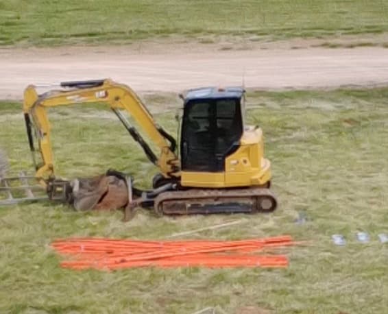Excavator, 5 tonne CAT