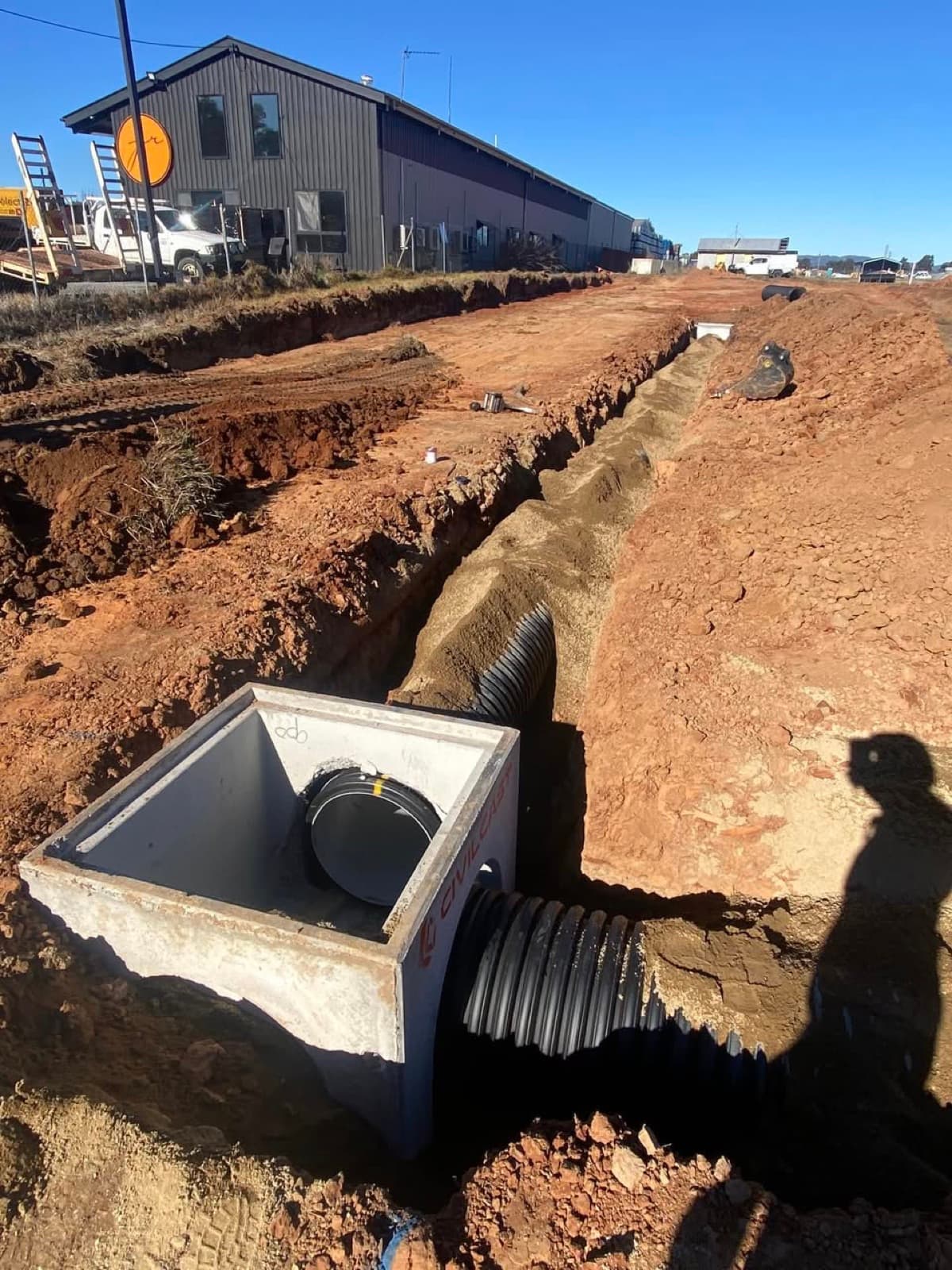 Plumbing & Electrical Trenching